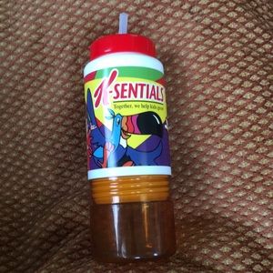 Kellogg’s milk and cereal container